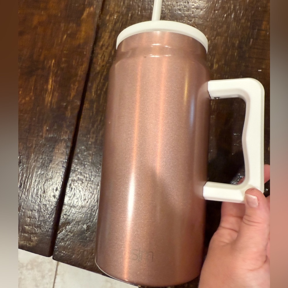 Simple Modern like new 50 oz Trek tumbler